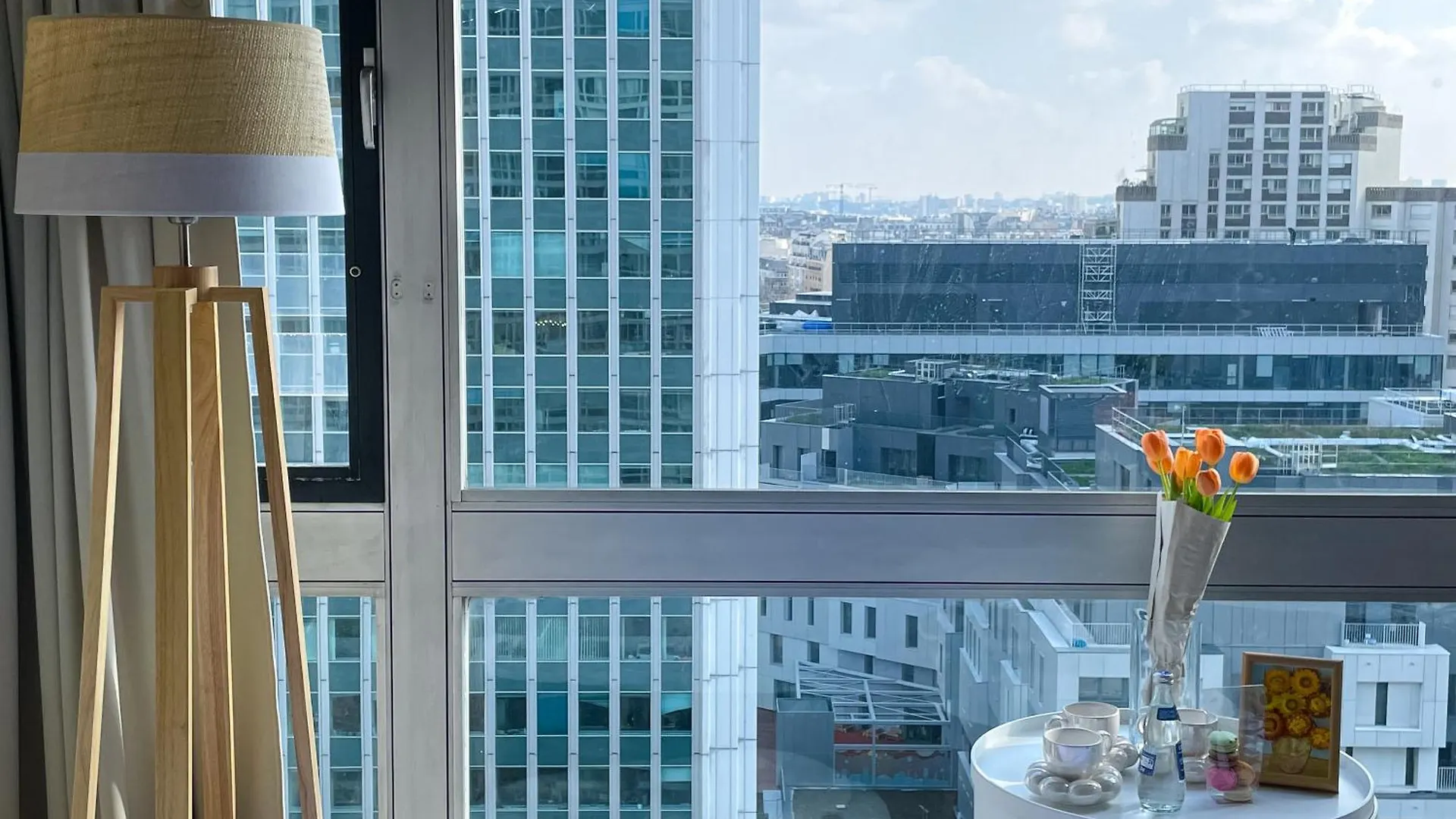 Sur Les Hauteurs De Montparnasse location